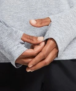 Nike Men's DRI-FIT Element Crew (084 - Smoke Grey/Grey Fog/Reflective Silver) 6 Nike Men's DRI-FIT Element Crew (084 - Smoke Grey/Grey Fog/Reflective Silver) -New balance-shop 05A56D1A 3E73 4F2B 9E7F 318685963408