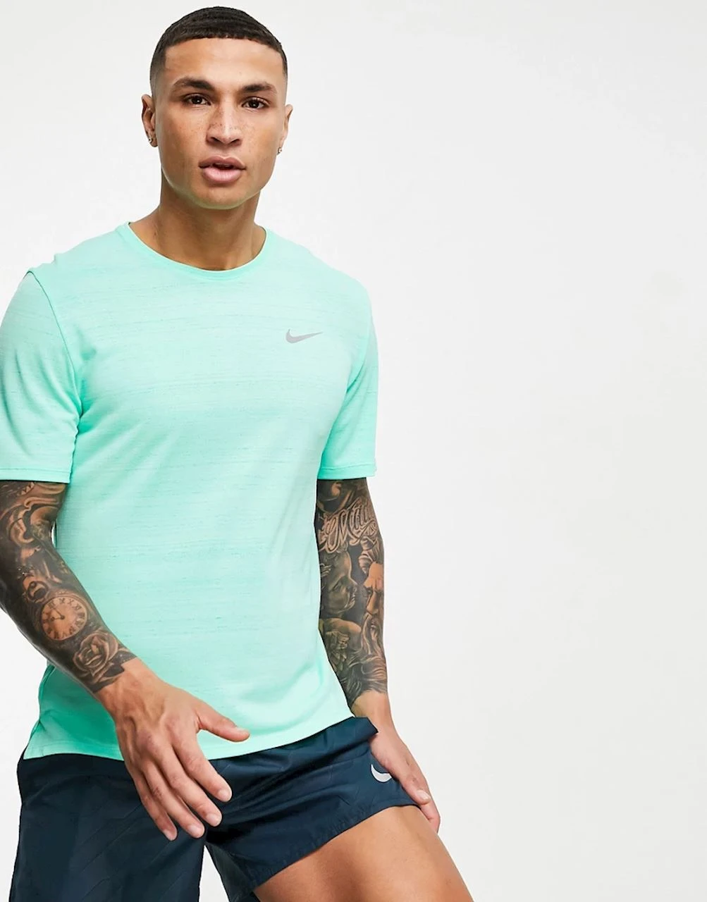 Nike Men's DRI-FIT Miler Short Sleeve (342 - Green) 1 Nike Men's DRI-FIT Miler Short Sleeve (342 - Green)