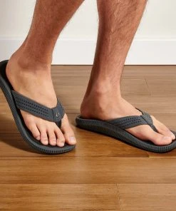 Men's OluKai Ulele - 10435-6C40 7 Men's OluKai Ulele - 10435-6C40 -New balance-shop 10435 6C40 102 M Ulele DksBlk Web Opt 1024x1024 566a9dfb b196 4821 8b8d 65aeb7ff7e83