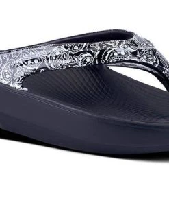 Women's Oofos OOlala Limited Sandal - 1403-BWBAND -New balance-shop 1403BLKWHTBAN shot2 932x680 5fc6c881 9afa 45fc bcbd add838052c2c