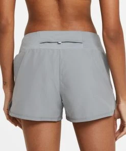 Nike Women’s Running Shorts (073 - Particle Grey/Reflective Silver) -New balance-shop 1FBDE05F 7362 4C47 BECE BF476DE2FFBC