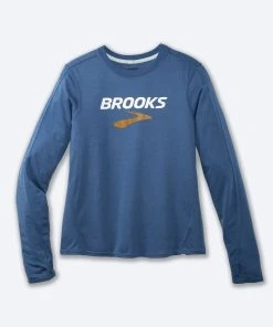Women's Distance Graphic Long Sleeve (493 - Heather Blue Ash/Brooks Logo)