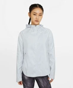 Nike Women’s Essential Run Division Jacket (043 - Pure Platinum/Reflective Silver)