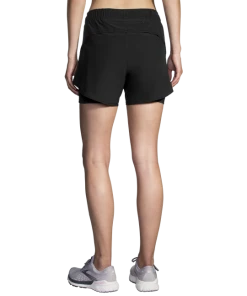 BROOKS Women's Chaser 5" 2-in-1 Short (001 - Black) -New balance-shop 4B185D23 D437 4213 99CF F407E0886A42