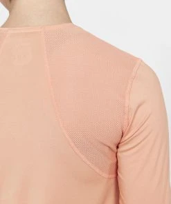Craft Women’s ADV Essence Long Sleeve Tee (Glow) -New balance-shop 7AE68B0C E00E 43DC AEA9 D781C1509E65