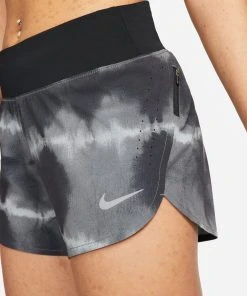 Nike Women's DRI-FIT Eclipse Mid-Rise Printed Running Shorts (010 - Black/White) 7 Nike Women's DRI-FIT Eclipse Mid-Rise Printed Running Shorts (010 - Black/White) -New balance-shop ACAEDFA7 F317 4219 94B9 CAEE7457C1F1
