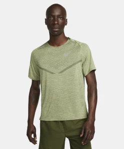 Nike Men's DRI-FIT Techknit Ultra Short Sleeve Running Top (326 - Rough Green/Alligator/Reflective Silver)