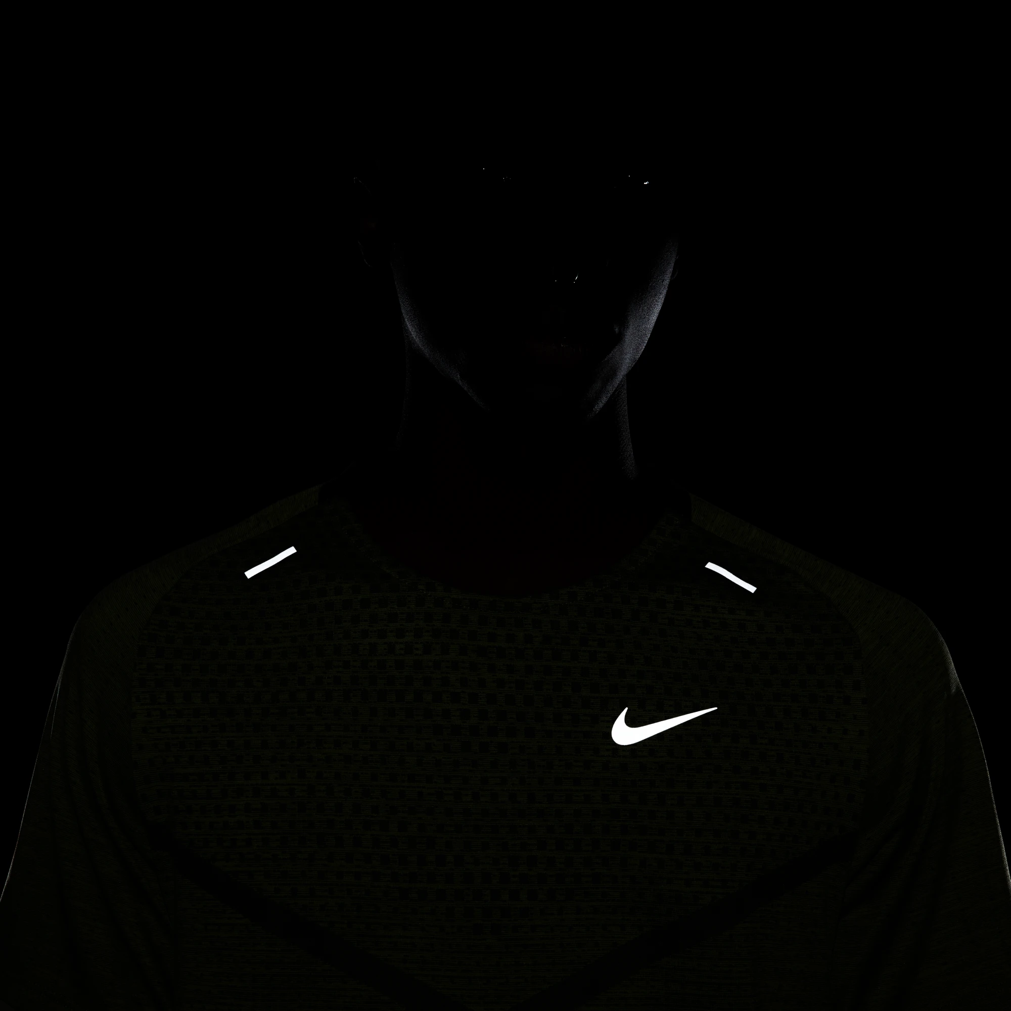 Nike Men's DRI-FIT Techknit Ultra Short Sleeve Running Top (326 - Rough Green/Alligator/Reflective Silver) 6 Nike Men's DRI-FIT Techknit Ultra Short Sleeve Running Top (326 - Rough Green/Alligator/Reflective Silver) - Image 6