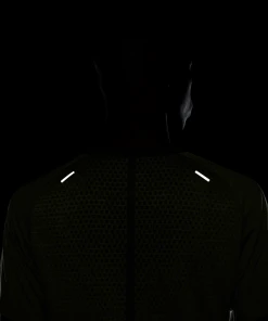 Nike Men's DRI-FIT Techknit Ultra Short Sleeve Running Top (326 - Rough Green/Alligator/Reflective Silver) 14 Nike Men's DRI-FIT Techknit Ultra Short Sleeve Running Top (326 - Rough Green/Alligator/Reflective Silver) -New balance-shop DM4753 326 G PREM 2000