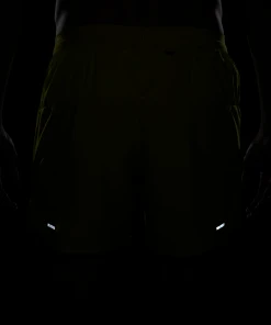 Nike Men's DRI-FIT Stride 5" Shorts (308 - Bright Cactus/Moss/Reflective Silver) -New balance-shop DM4755 308 H PREM 2000