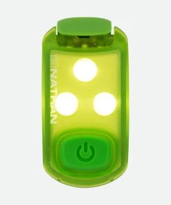 Nathan Strobe Light LED Safety Light Clip -New balance-shop NS5113 0478 StrobeLight hero 1512x a3da1091 0aeb 4056 ab47 ee4901ef520b