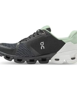 On Running Women's On Cloudflyer II - 21.99627 -New balance-shop Small JPEG FW20 Cloudflyer Black White W Pack Shot 4