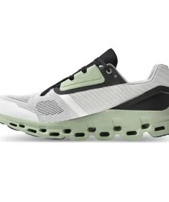 On Running Men's On Cloudstratus 2 - 39.99212 -New balance-shop Small JPEG cloudstratus fw21 white black mw g4 pack shot