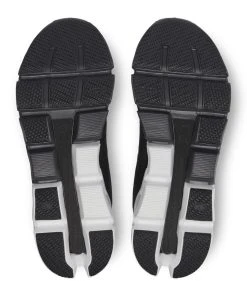 On Running Men's On Cloudflyer 4 - 71.98677 8 On Running Men's On Cloudflyer 4 - 71.98677 -New balance-shop SmallJPEG 71.98677 cloudflyer 4 fw22 black white m g3