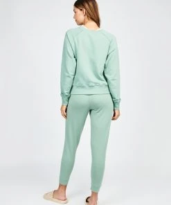 TASC Women's Varsity Sweatshirt (317 - Sage) -New balance-shop Tasc SS 2022 6446 a5768855 ef49 445a 9b02 9a83481e2367