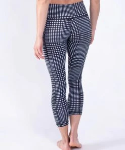 TASC Women's Recess 7/8 Pocket Tight (960 - Plaid) -New balance-shop back close min