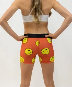 ChicknLegs Women's Smiley 3" Compression Shorts -New balance-shop chicknlegs womens 3 inch compression spandex printed running shorts smiley back view jpg